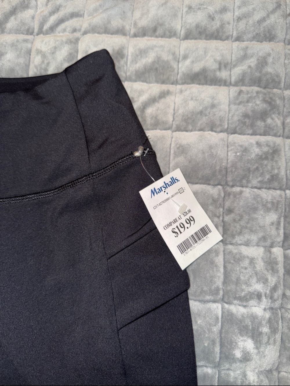 Avalanche Black High-Rise Leggings with Side Panels - Picture 6 of 6